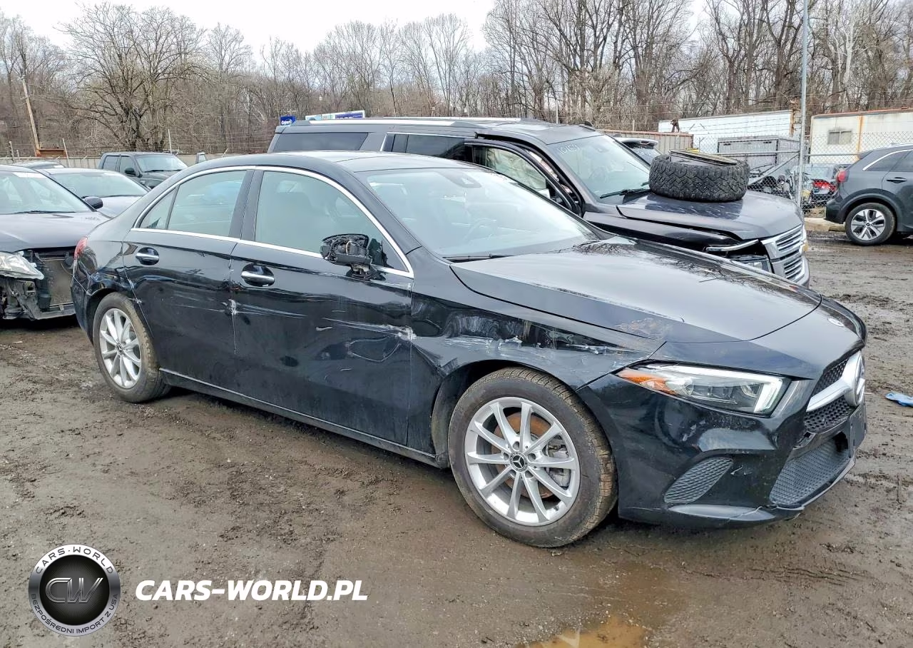 2022 Mercedes-Benz A 220 VIN:W1K3G4EB7NJ356611 - 4