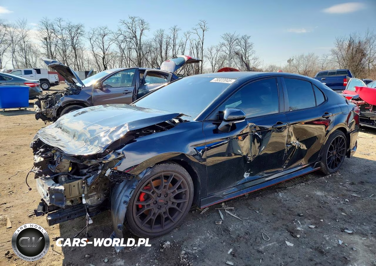 2022 Toyota Camry Trd – zdjęcie 1 z 13