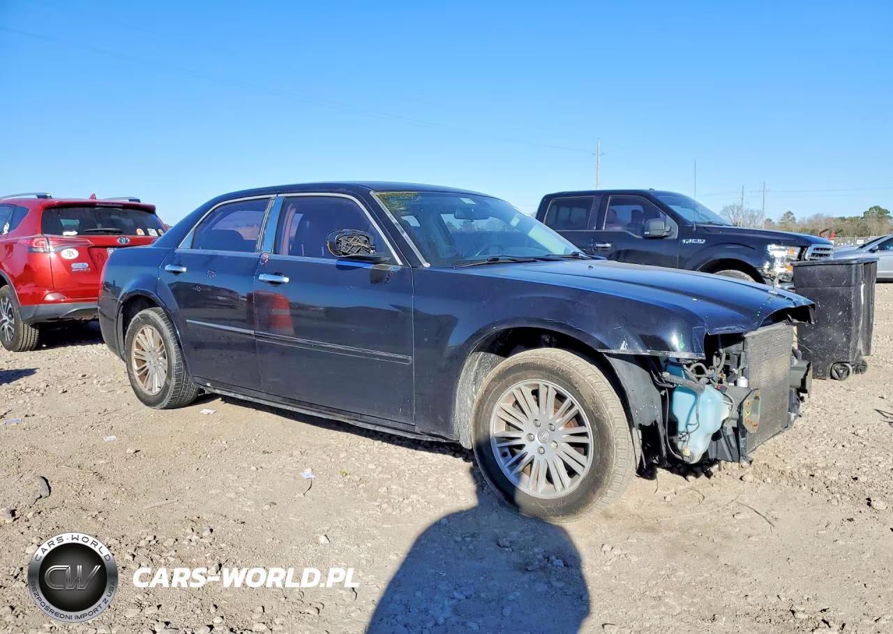 2010 Chrysler 300 Touring VIN:2C3CA5CV0AH164588 - 4