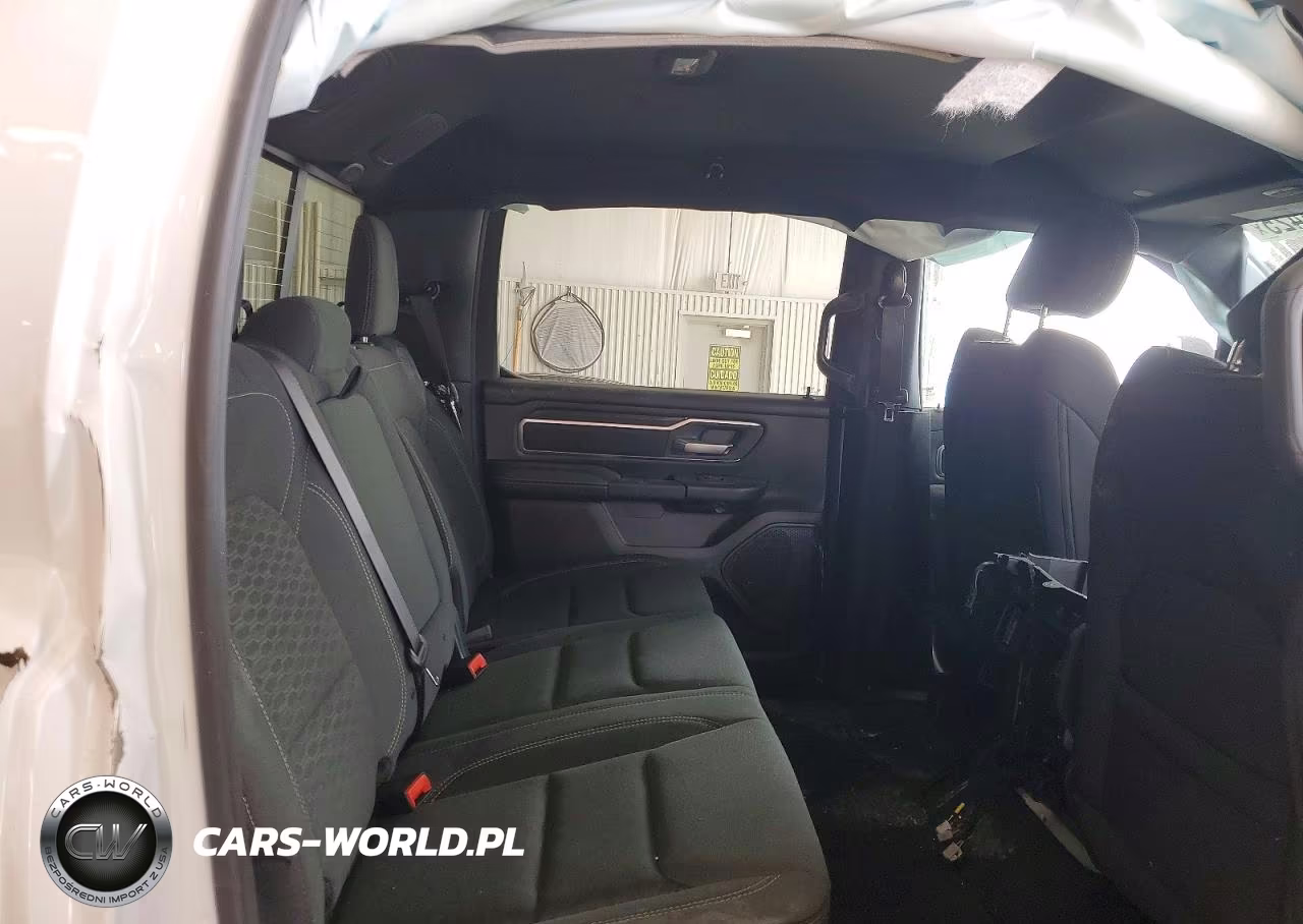 2025 Ram 1500 Big Horn VIN:1C6RRFFG6SN245922 - 10