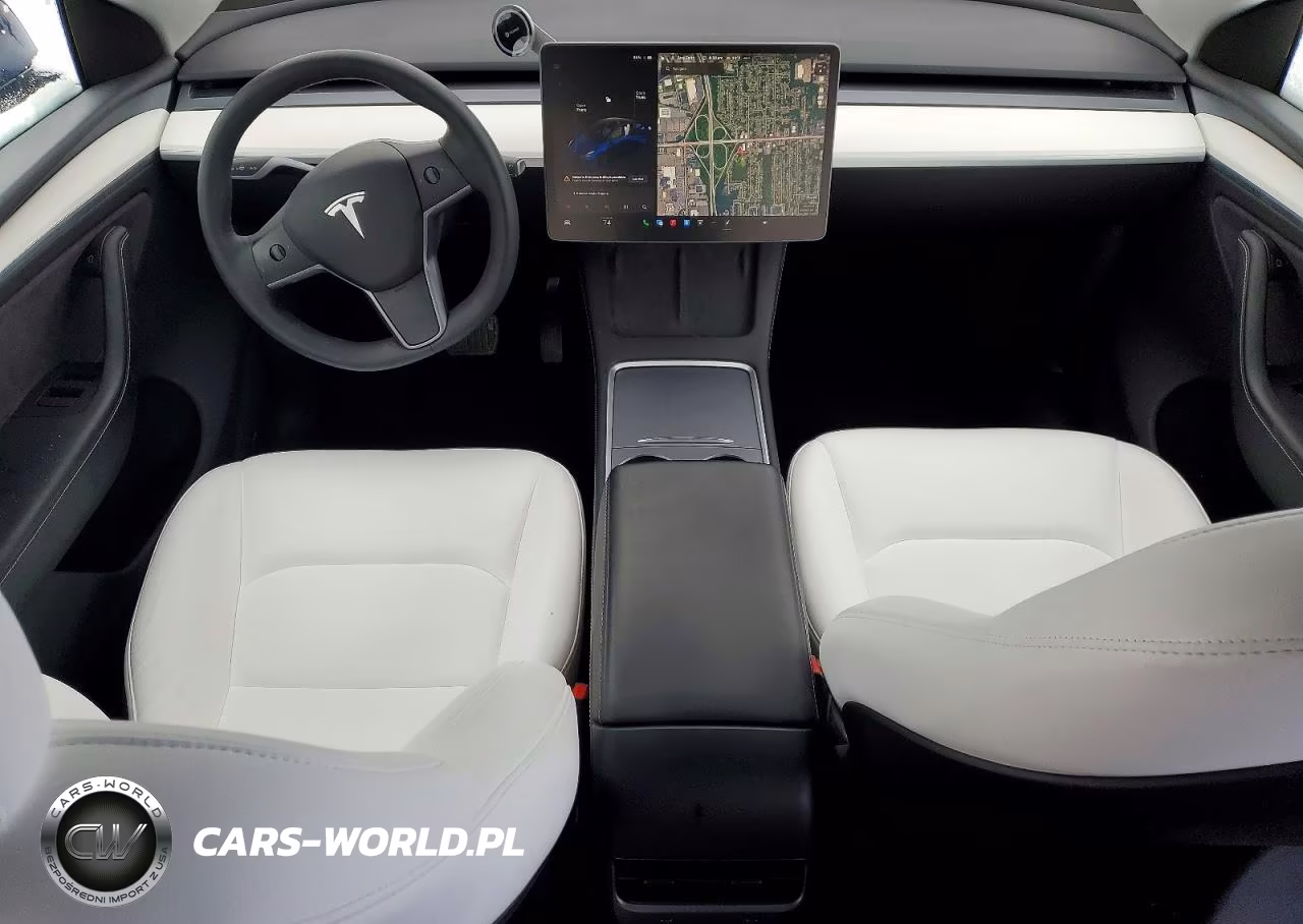 2024 Tesla Model Y VIN:7SAYGDEE9RA282678 - 8