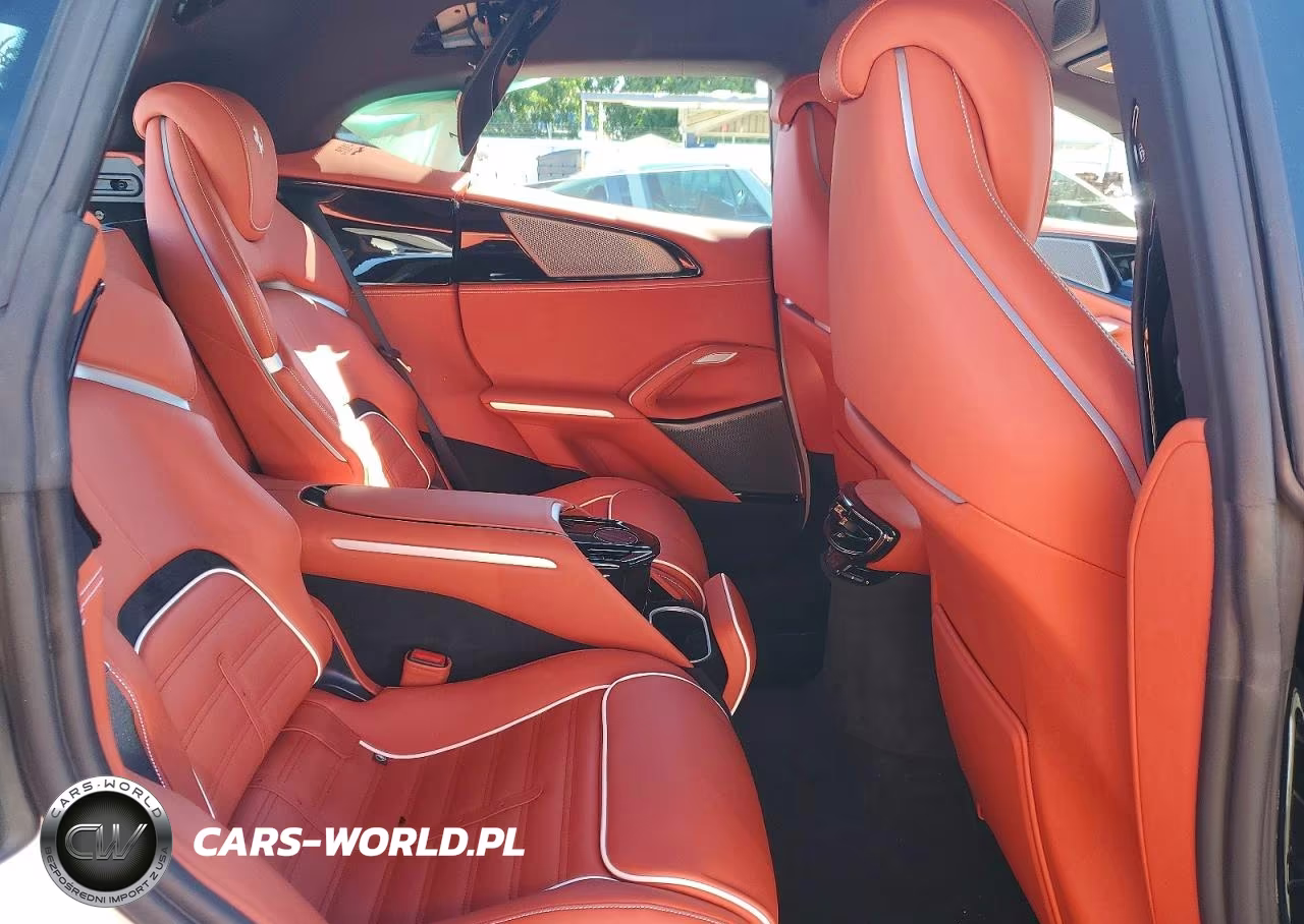 2024 Ferrari Purosangue VIN:ZSG06VTA0R0302192 - 11