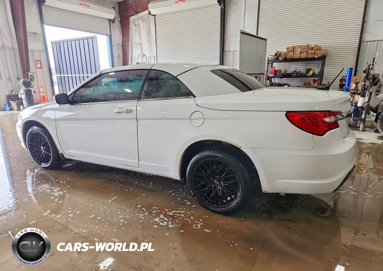 2013 Chrysler 200 S VIN:1C3BCBGG3DN543094 - 2