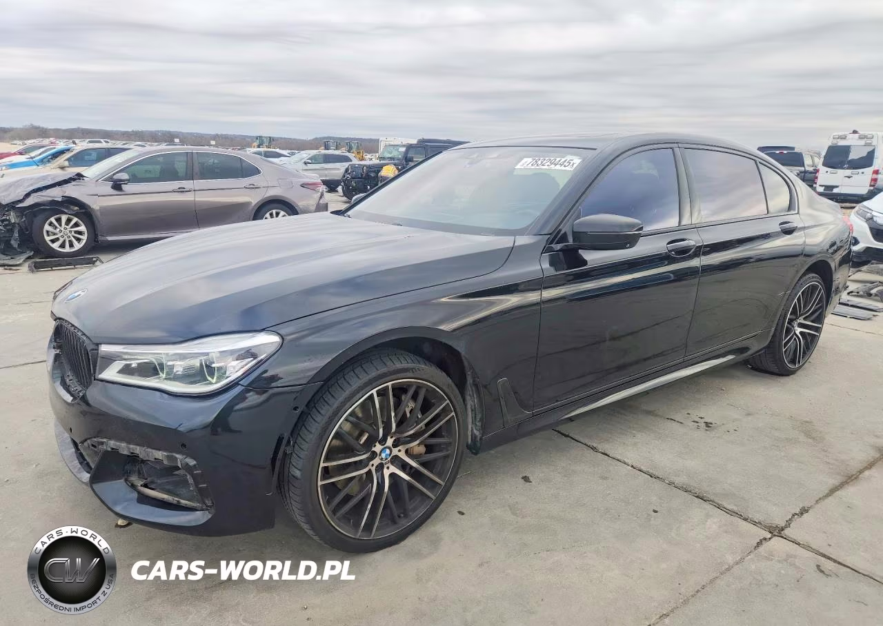 2018 BMW 750 Xi