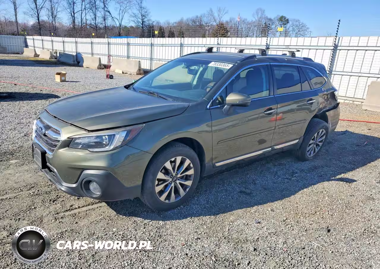 2018 Subaru Outback Touring