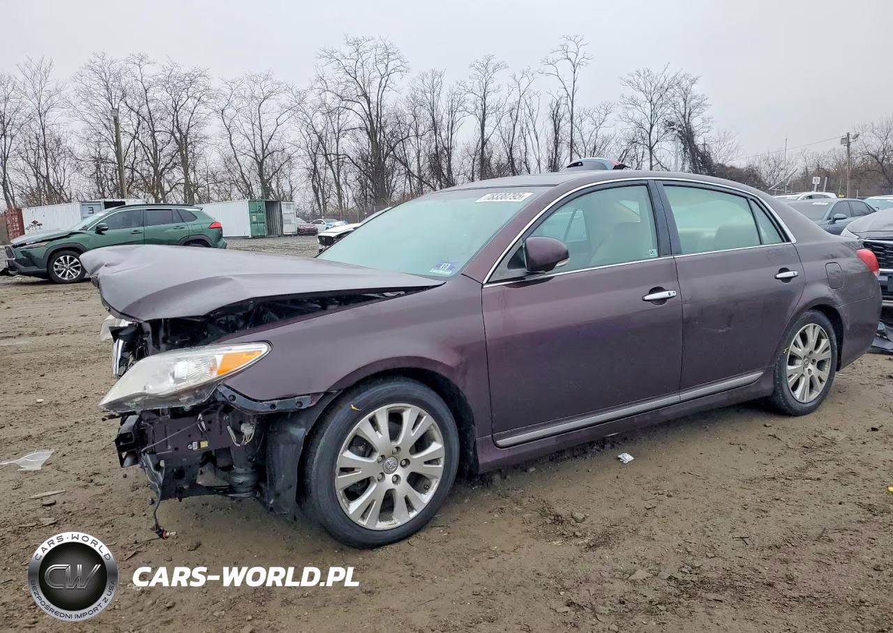 2011 Toyota Avalon Base