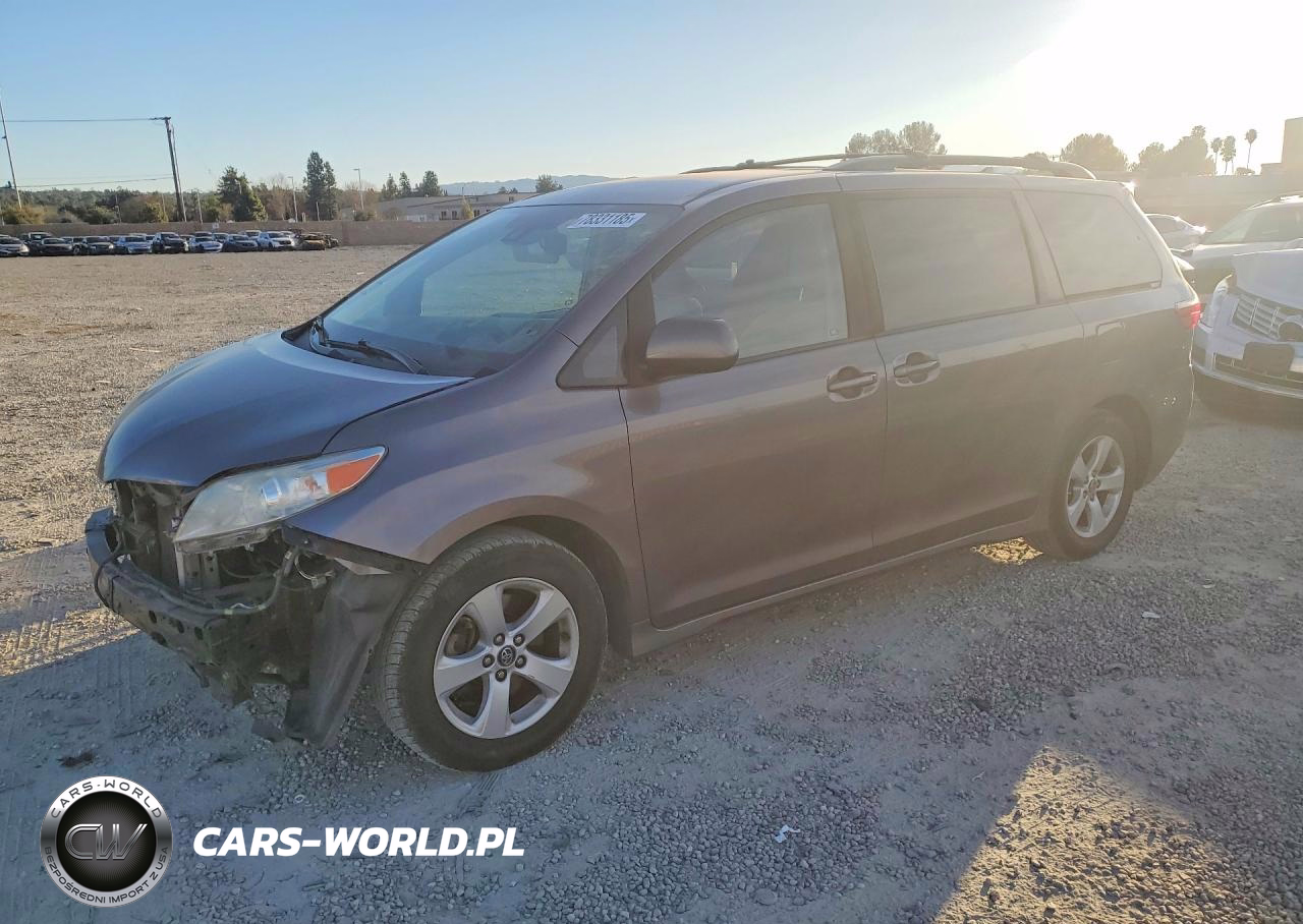 2020 Toyota Sienna Le