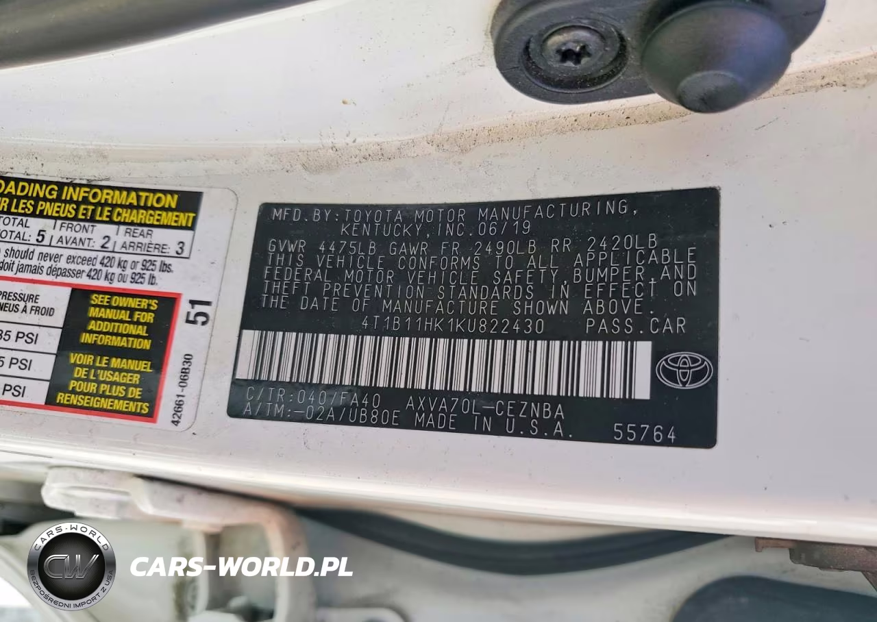 2019 Toyota Camry Le VIN:4T1B11HK1KU822430 - 12