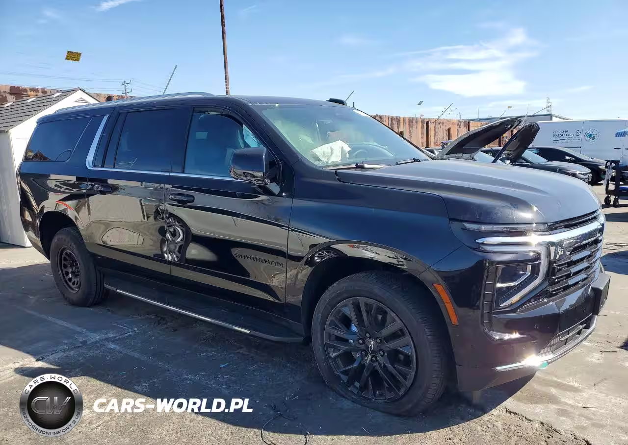 2025 Chevrolet Suburban C1500 Ls VIN:1GNS5BRD8SR334293 - 4