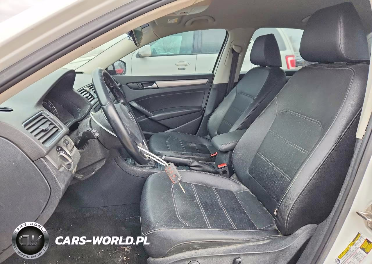 2015 Volkswagen Passat S VIN:1VWAT7A33FC080279 - 7