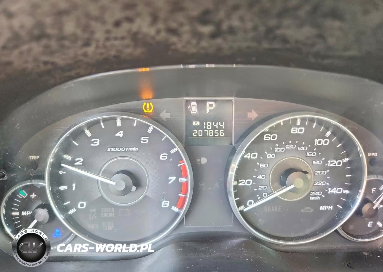 2012 Subaru Outback 2.5I Premium VIN:4S4BRBGC2C3203657 - 9