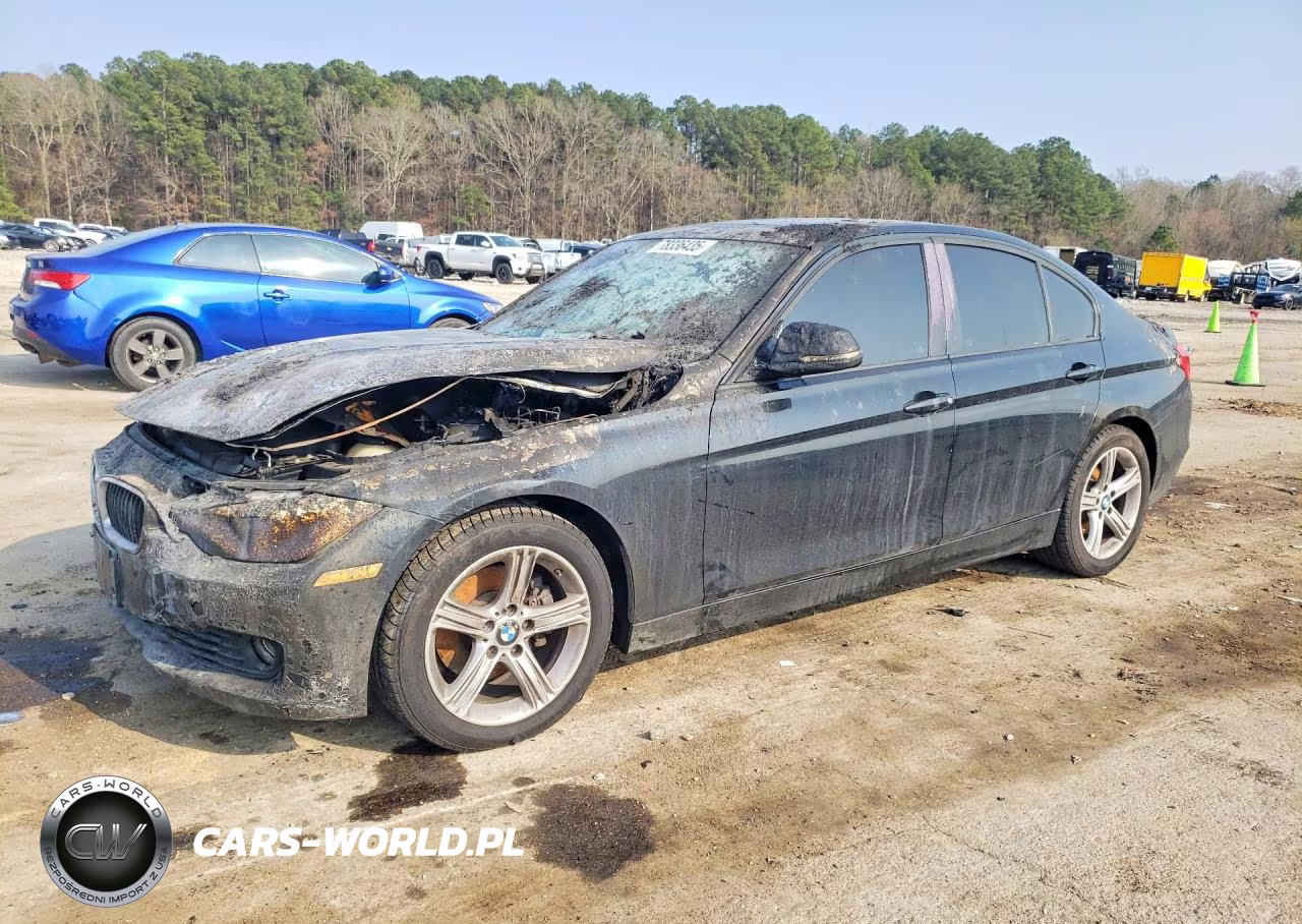 2013 BMW 328 I – zdjęcie 1 z 12