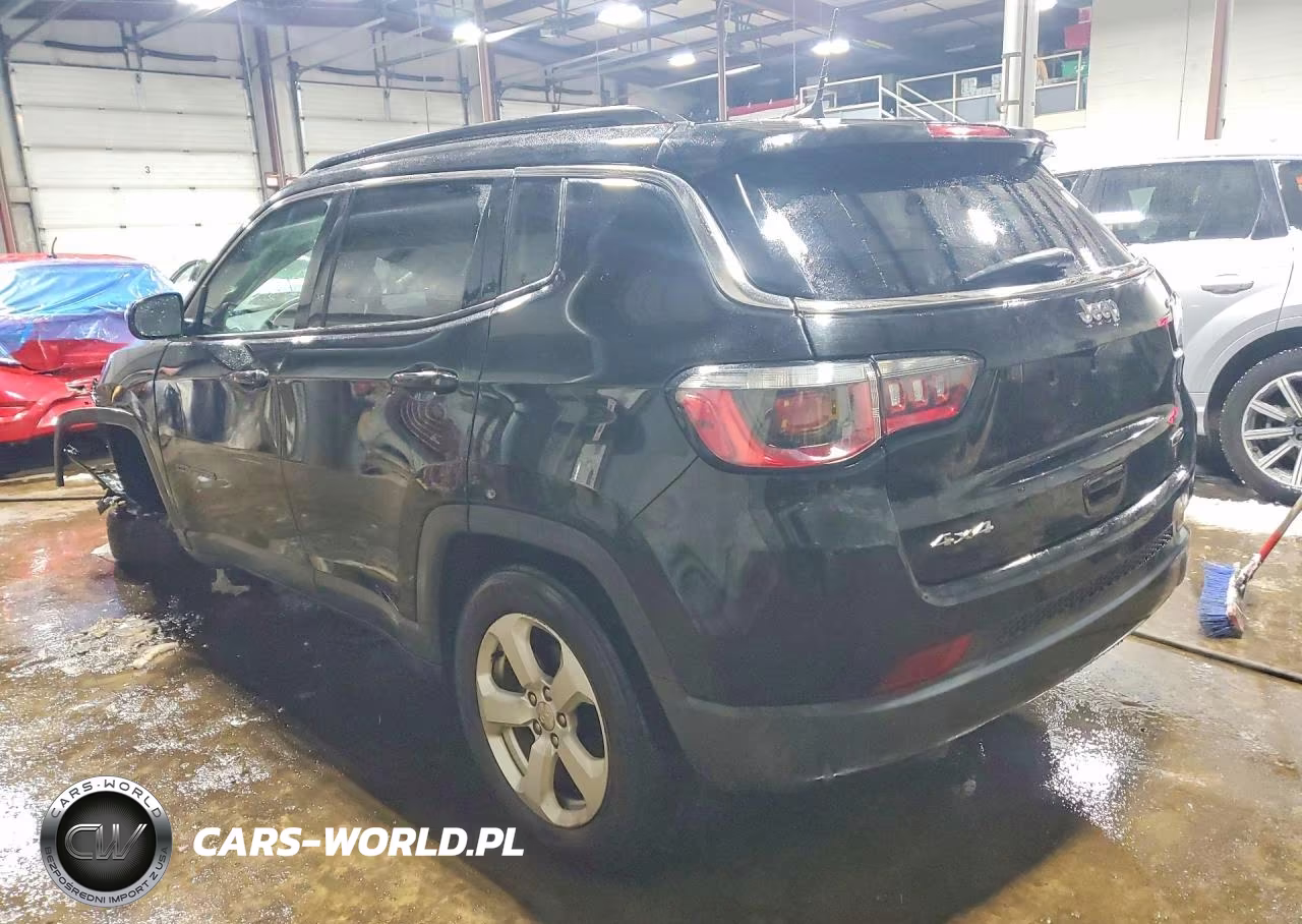 2019 Jeep Compass Latitude VIN:3C4NJDBB5KT734888 - 2