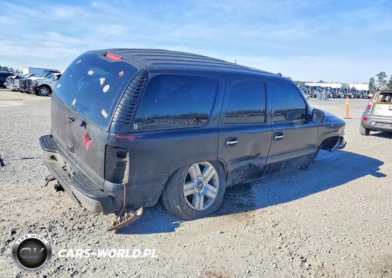 2005 Chevrolet Tahoe K1500 VIN:1GNEK13T75R111361 - 3