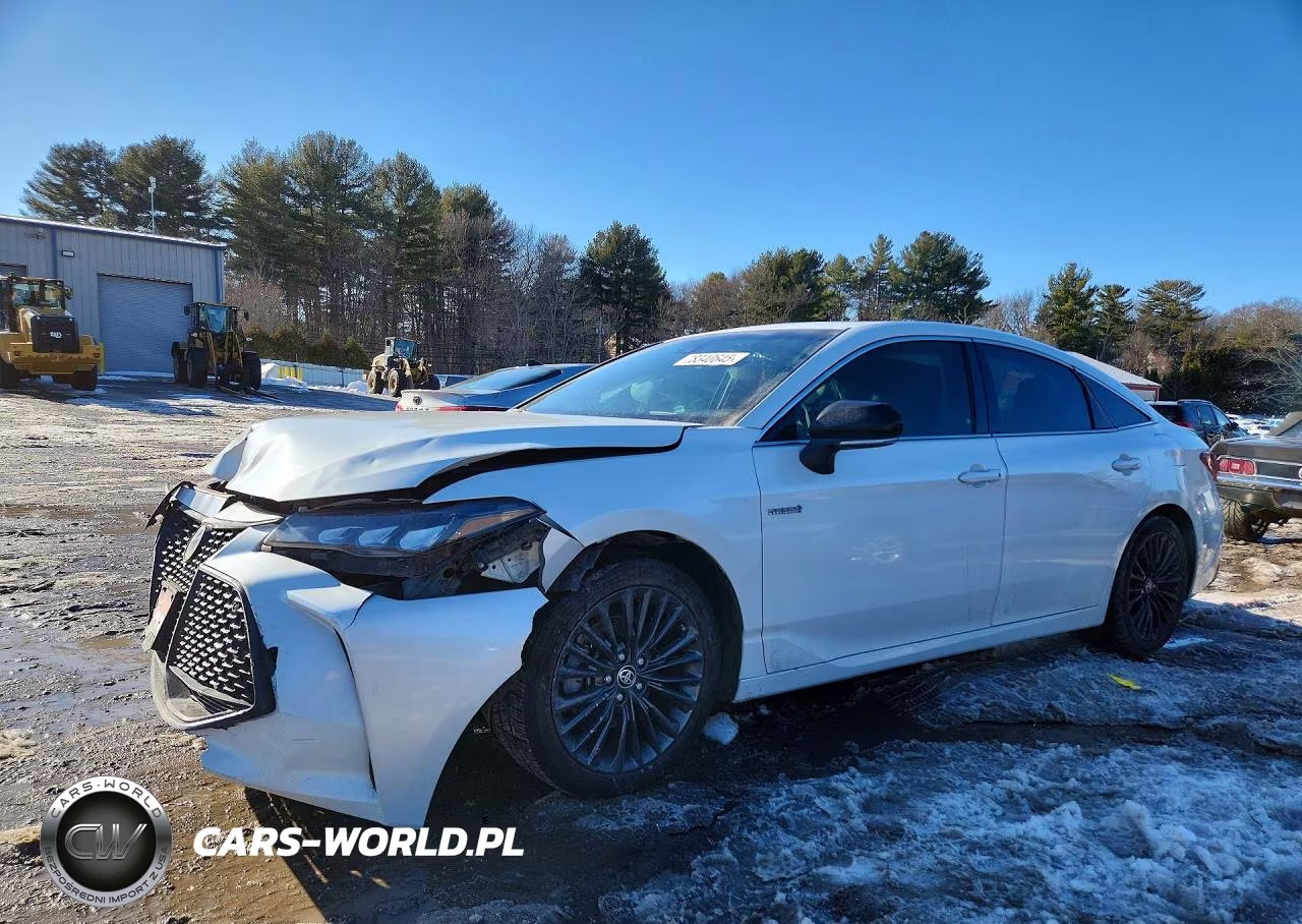 2021 Toyota Avalon Hybrid Xse