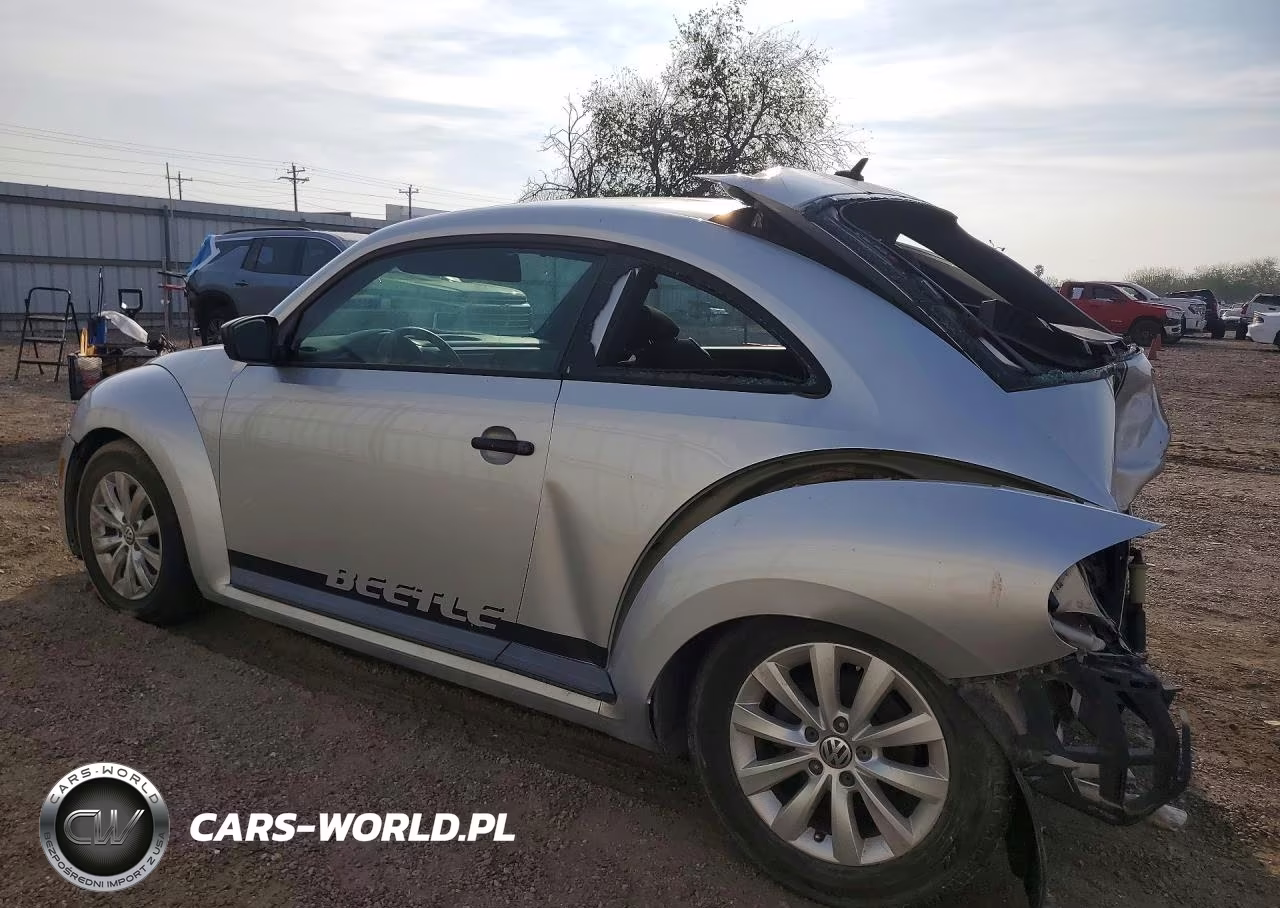 2013 Volkswagen Beetle VIN:3VWFP7AT7DM643906 - 2
