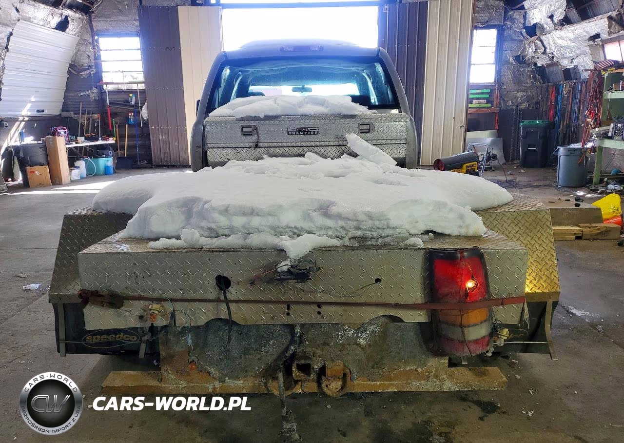 2004 GMC New Sierra K3500 VIN:1GDJK33G24F250007 - 6