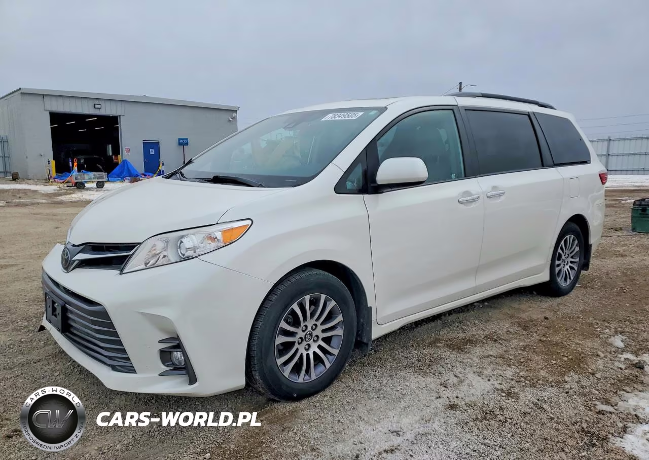 2019 Toyota Sienna Xle 8-Passenger