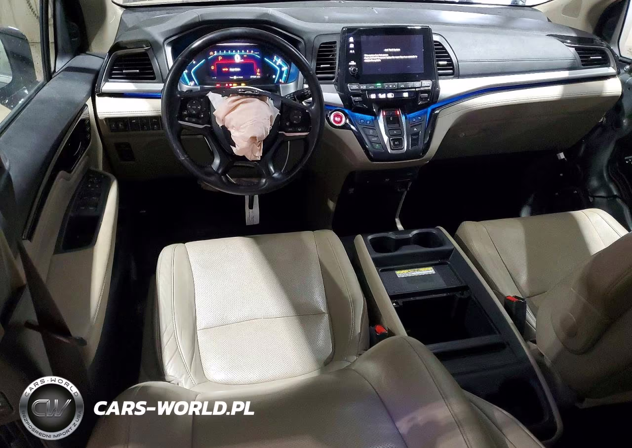 2018 Honda Odyssey Elite VIN:5FNRL6H93JB010092 - 8