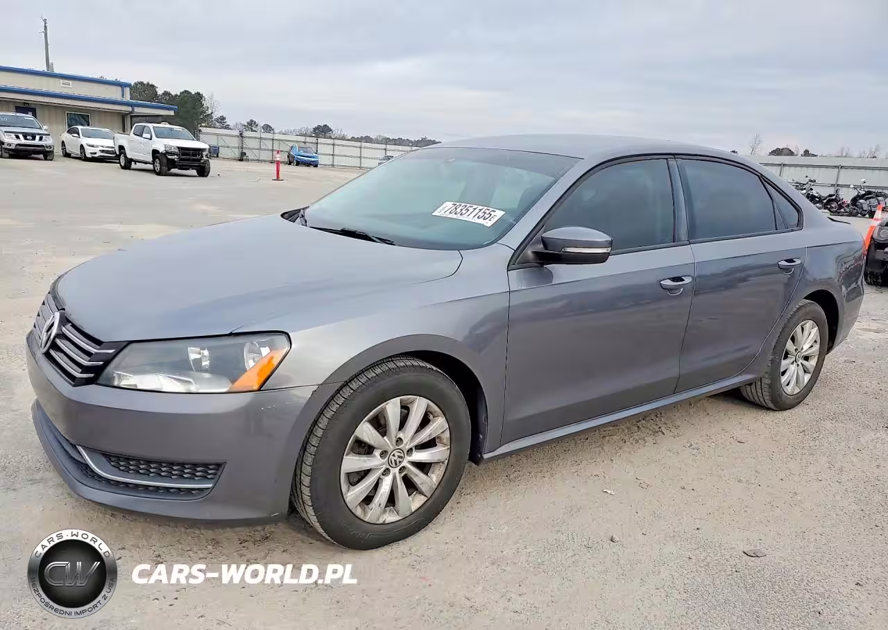 2013 Volkswagen Passat S