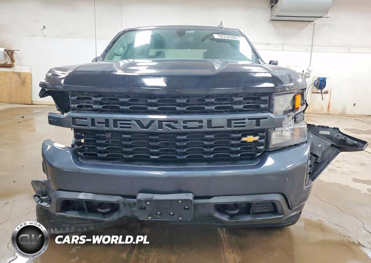 2019 Chevrolet Silverado K1500 Custom VIN:1GCUYBEF4KZ257342 - 5