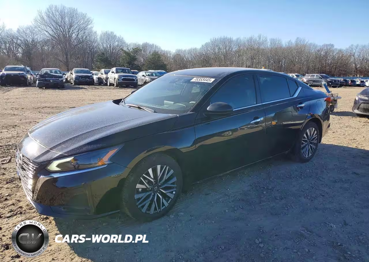 2025 Niss Altima 2.5 Sv