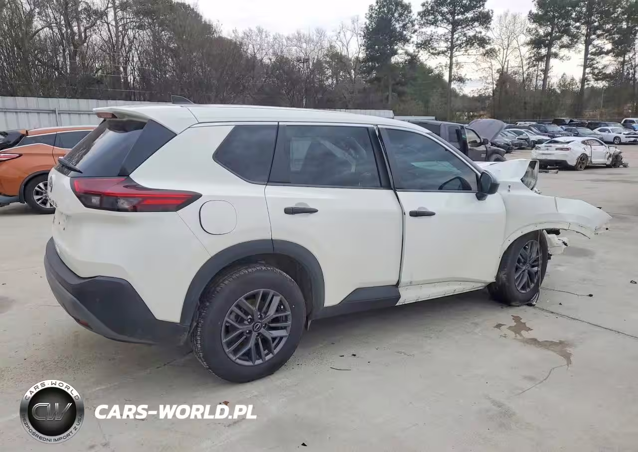 2022 Nissan Rogue S VIN:5N1BT3AA5NC704074 - 3