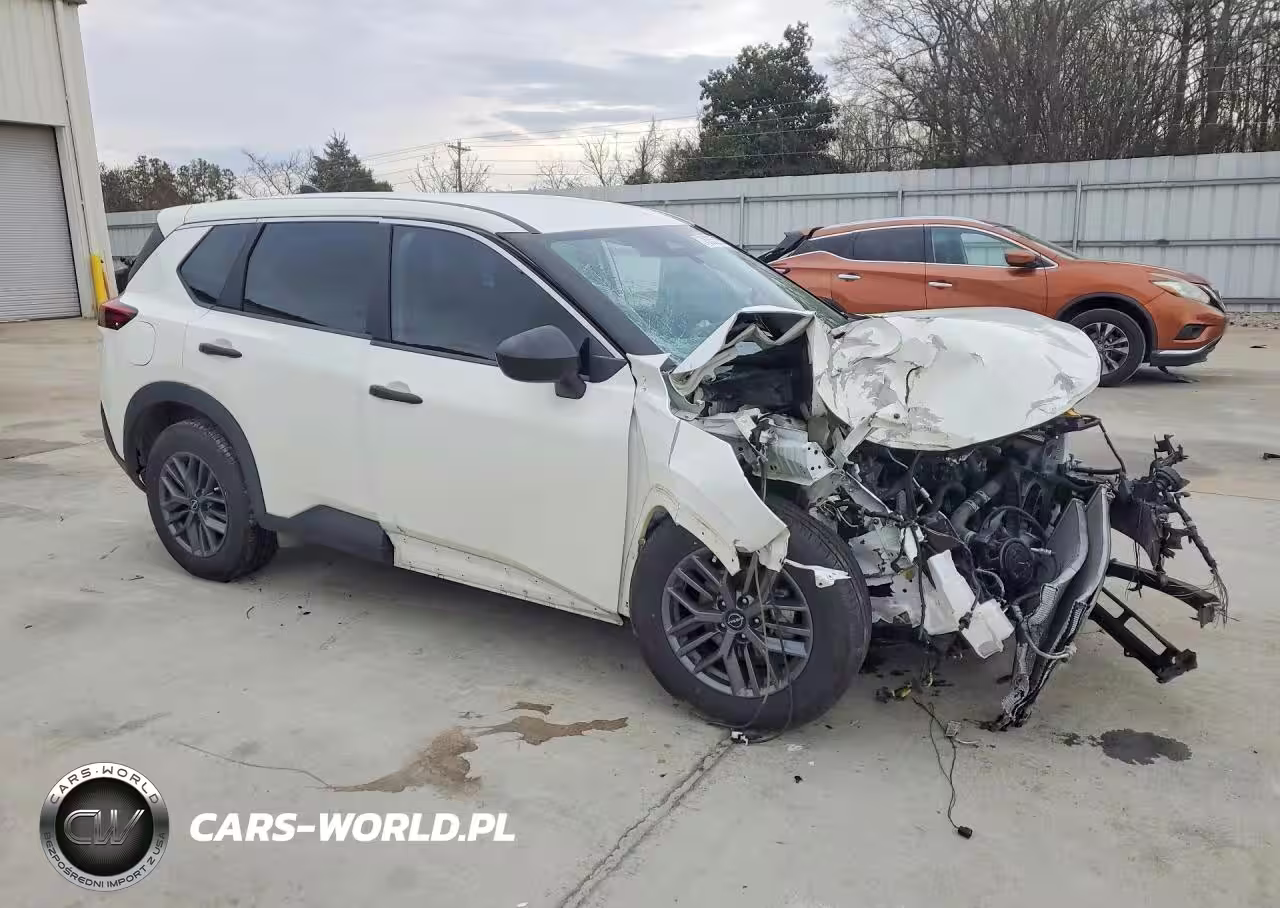 2022 Nissan Rogue S VIN:5N1BT3AA5NC704074 - 4