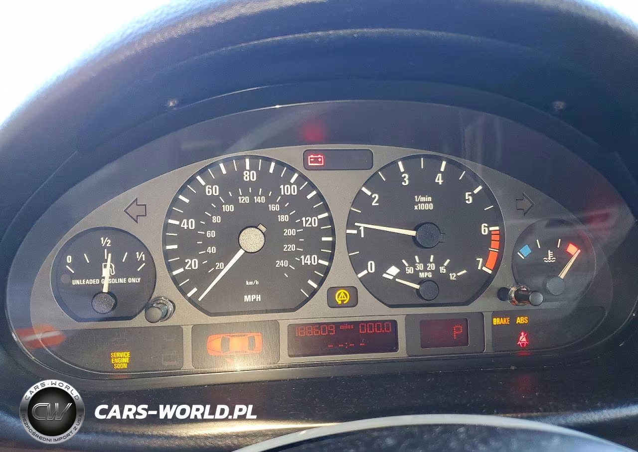2002 BMW 325 I VIN:WBAEV33462KL65360 - 9