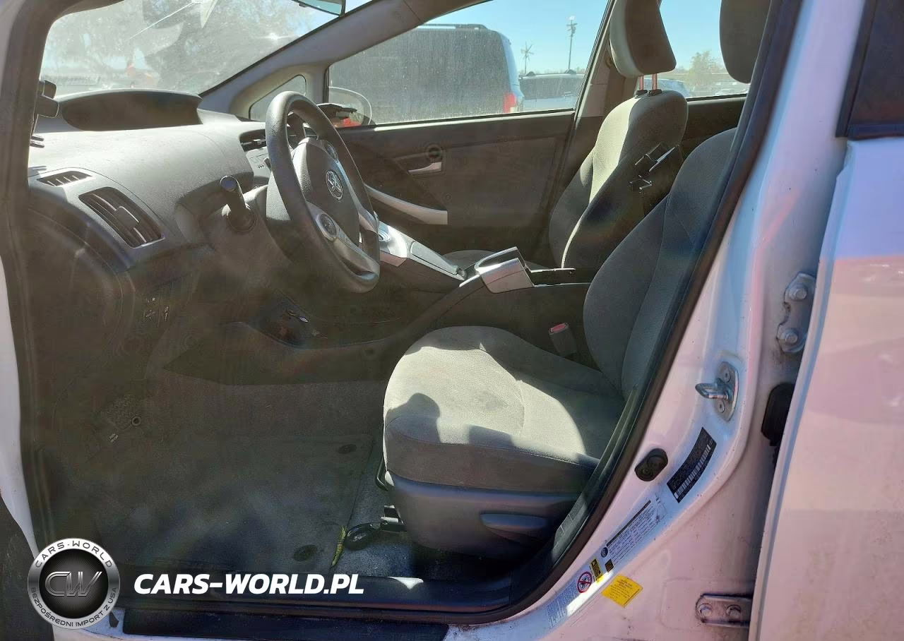 2015 Toyota Prius VIN:JTDKN3DUXF0419197 - 7