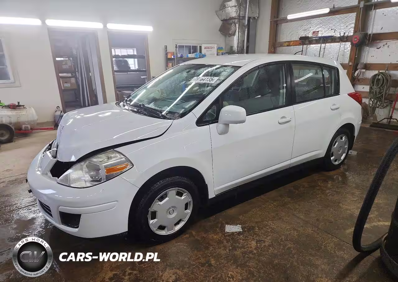 2009 Nissan Versa 1.8 S