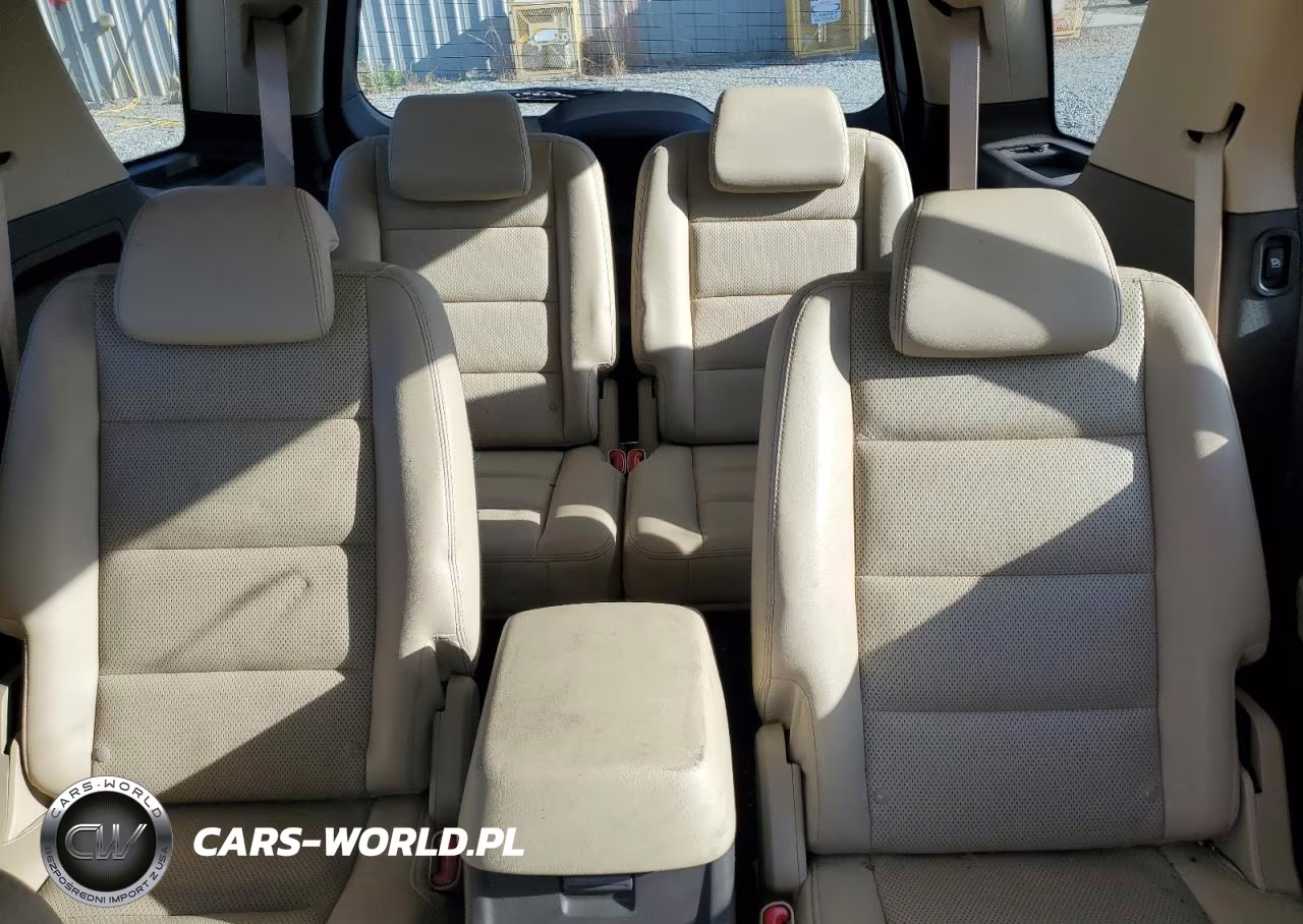 2008 Ford Taurus X Limited VIN:1FMDK06WX8GA30077 - 10