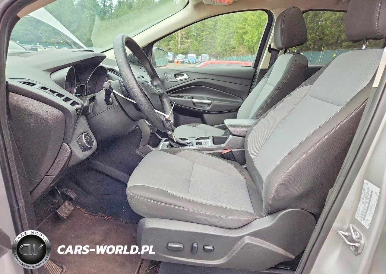 2017 Ford Escape Se VIN:1FMCU0GD4HUA54797 - 7