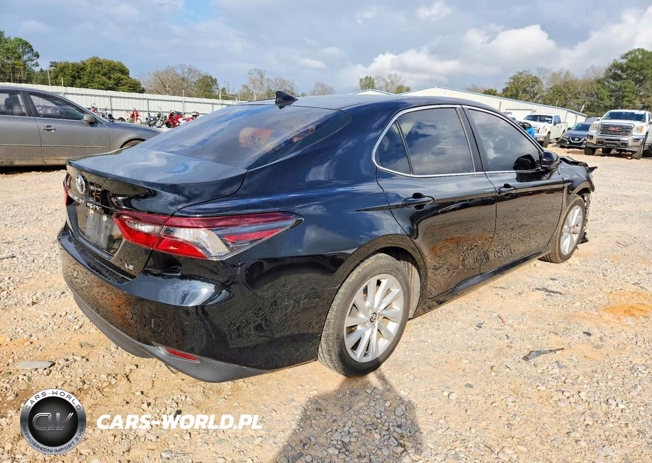 2022 Toyota Camry Le VIN:4T1C11AK1NU070800 - 3