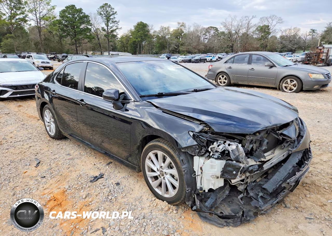 2022 Toyota Camry Le VIN:4T1C11AK1NU070800 - 4