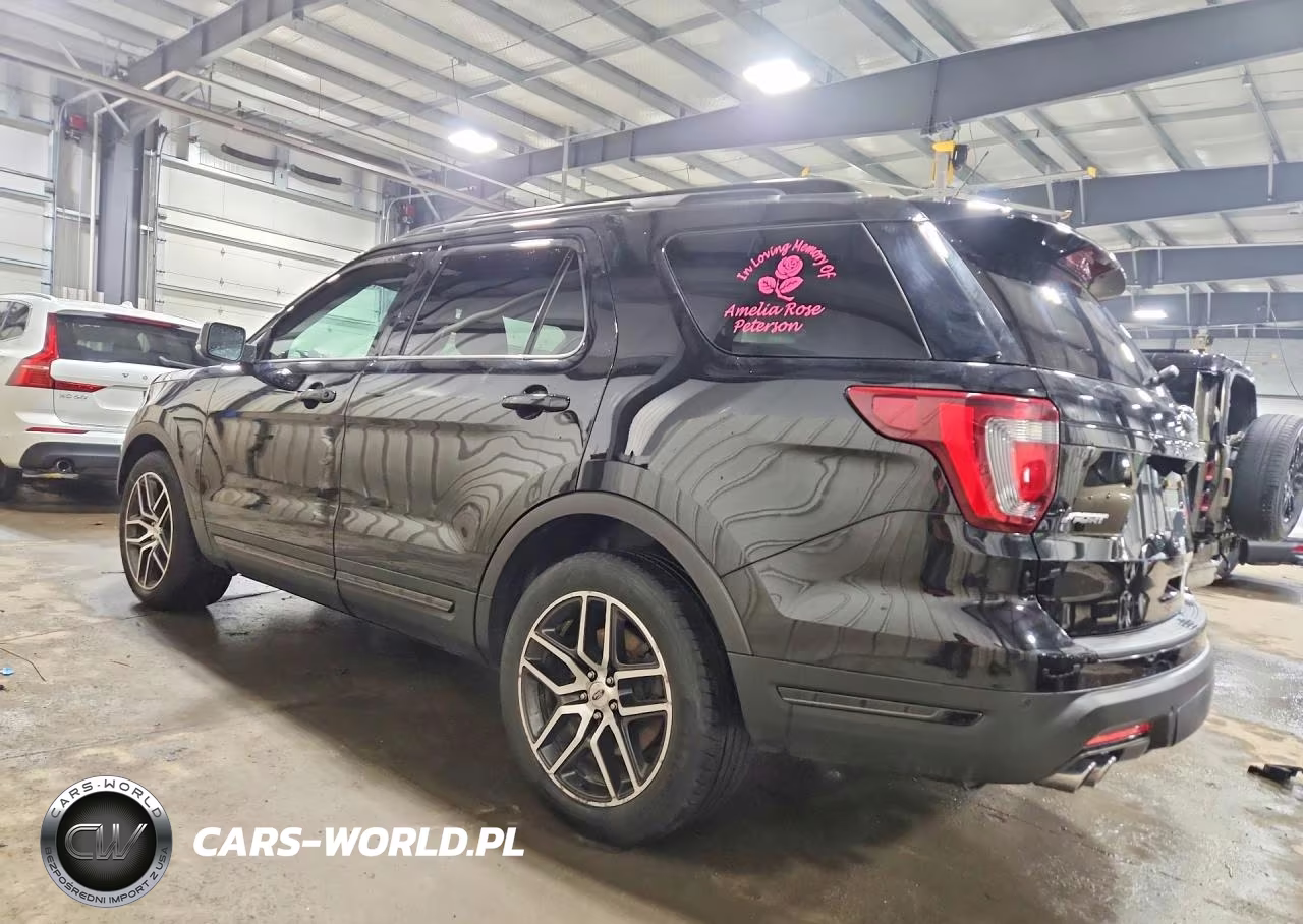 2019 Ford Explorer Sport VIN:1FM5K8GT2KGA89641 - 2
