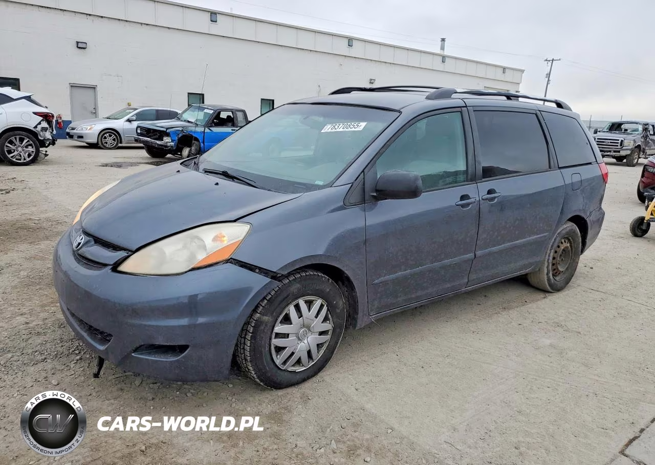 2008 Toyota Sienna Le 7-Passenger
