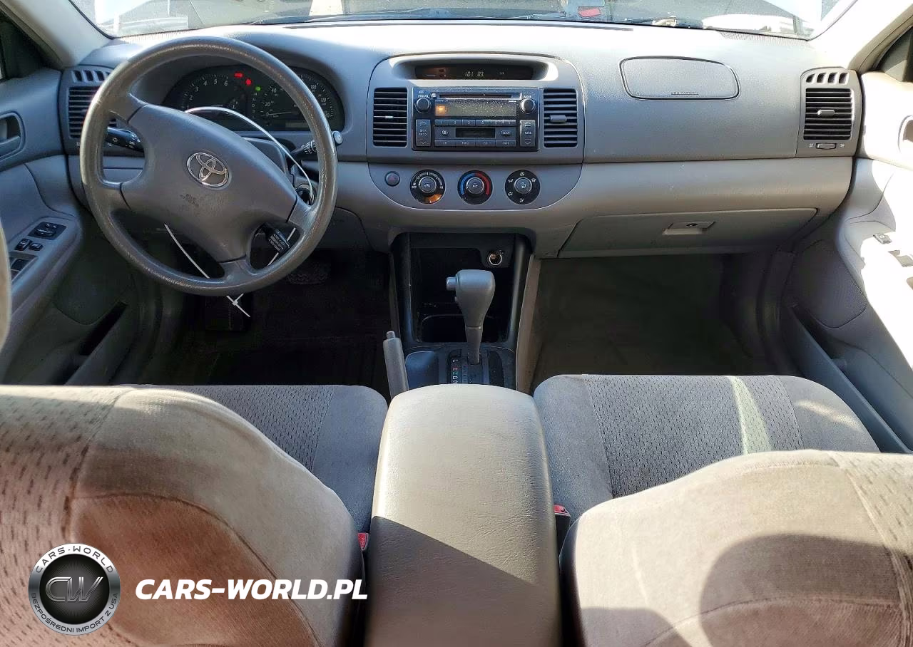 2002 Toyota Camry VIN:JTDBE32K920130808 - 8
