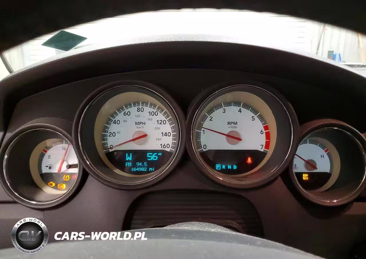 2010 Dodge Charger R VIN:2B3CK5CT8AH120198 - 9