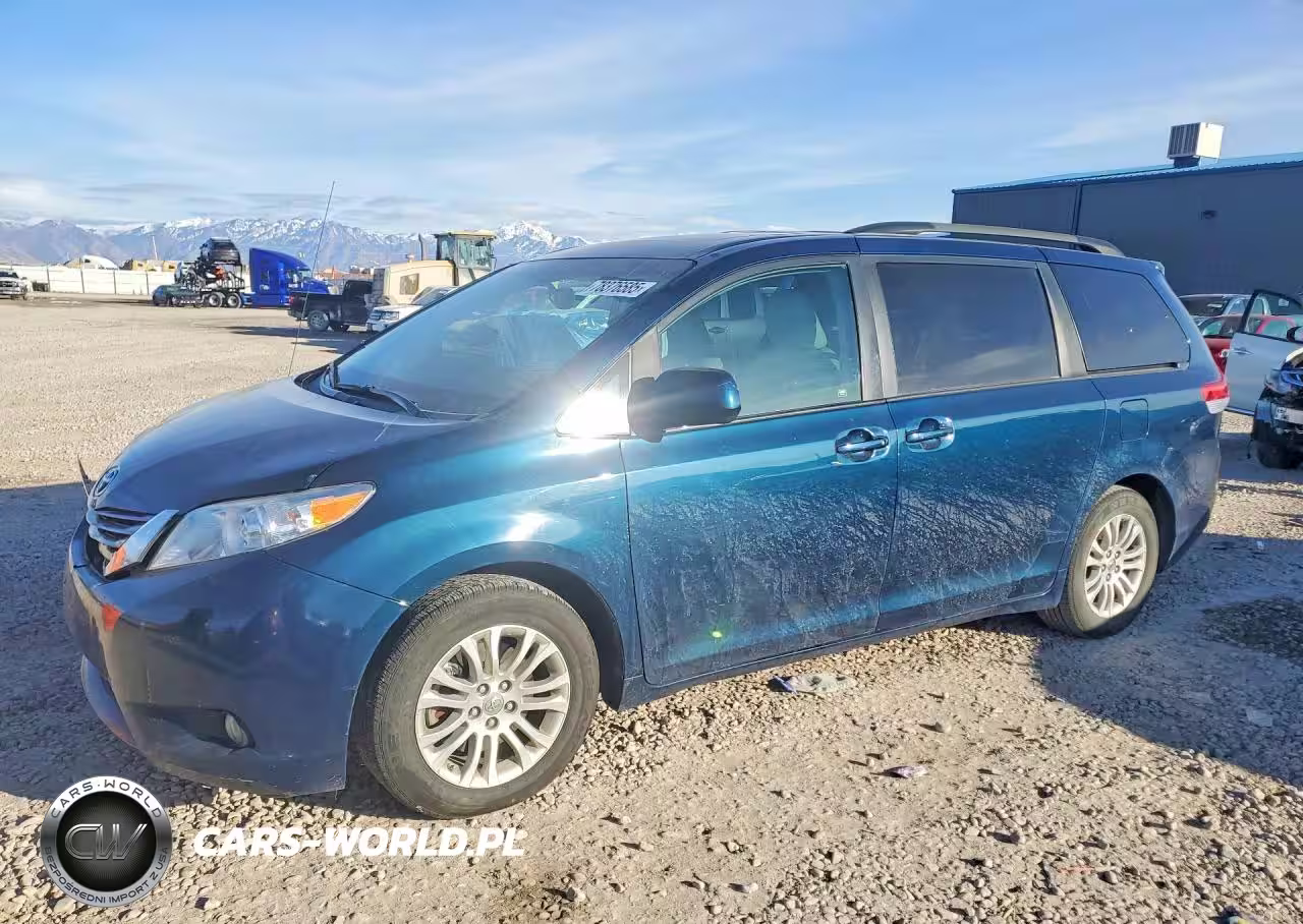 2011 Toyota Sienna Xle 8-Passenger