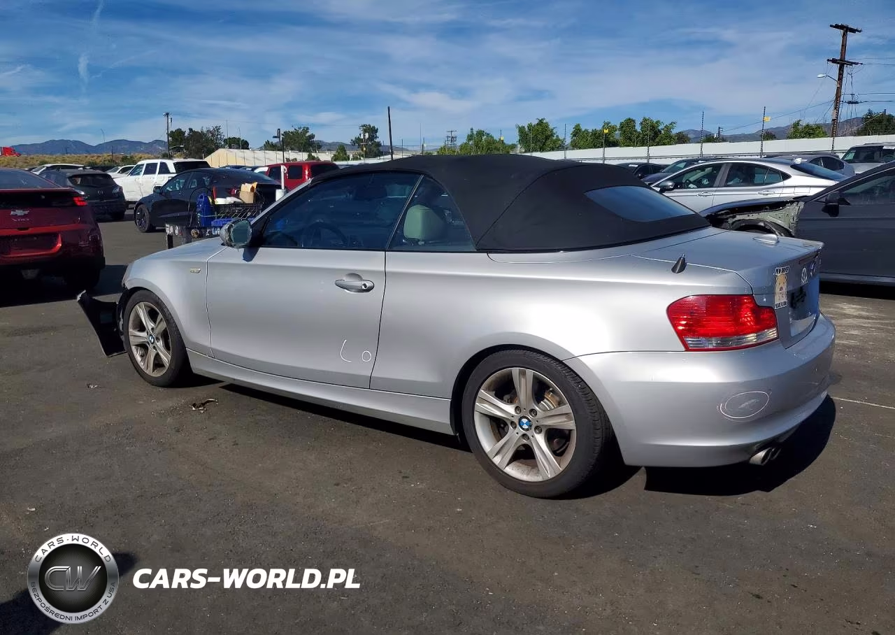 2010 BMW 1 Series VIN:WBAUN1C52AVH82127 - 2