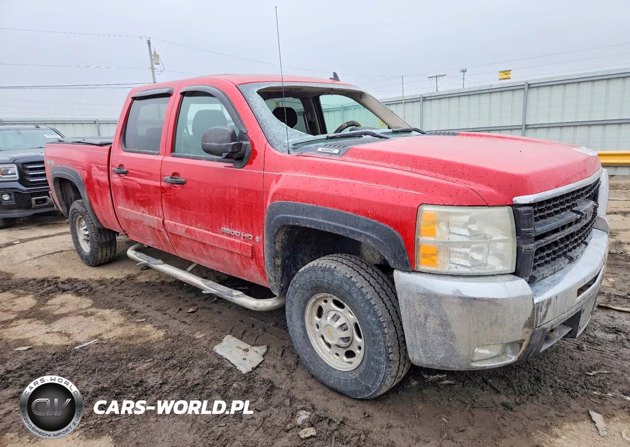 2008 Chevrolet Silverado K2500 Heavy Duty VIN:1GCHK23K68F211217 - 4
