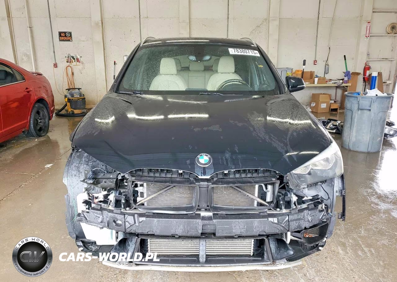 2018 BMW X1 xDrive28I VIN:WBXHT3C30J5K27729 - 5