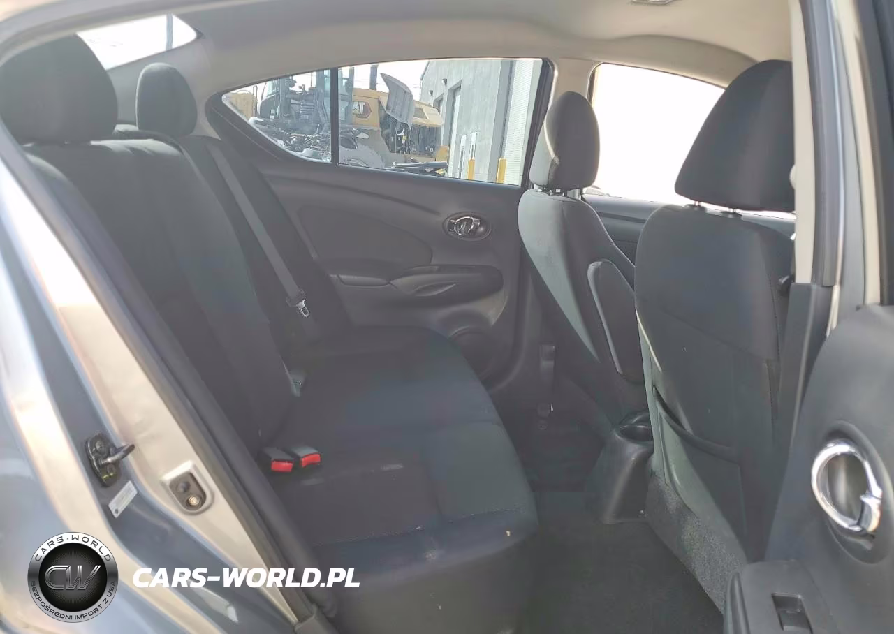 2013 Nissan Versa 1.6 S VIN:3N1CN7AP1DL879233 - 10