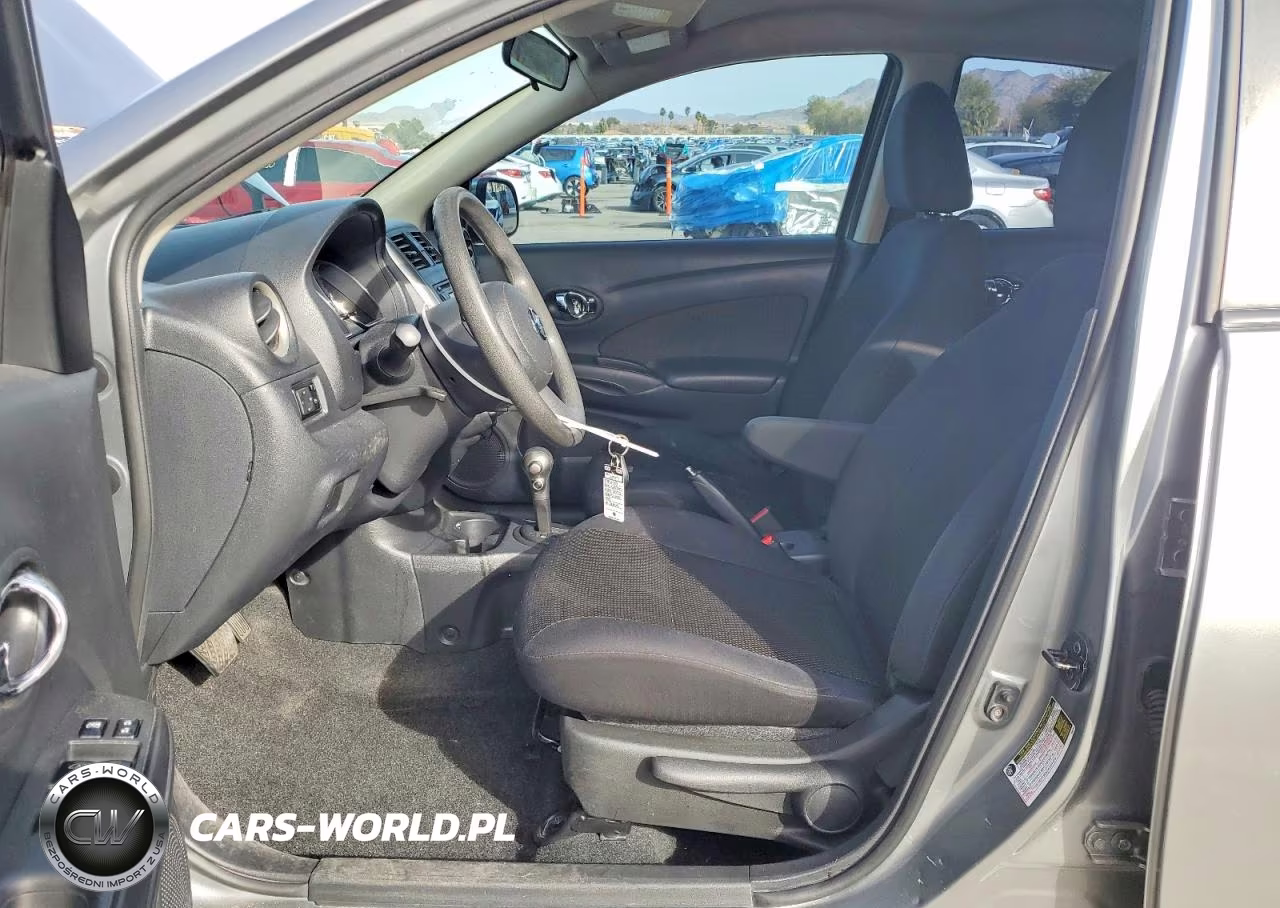2013 Nissan Versa 1.6 S VIN:3N1CN7AP1DL879233 - 7