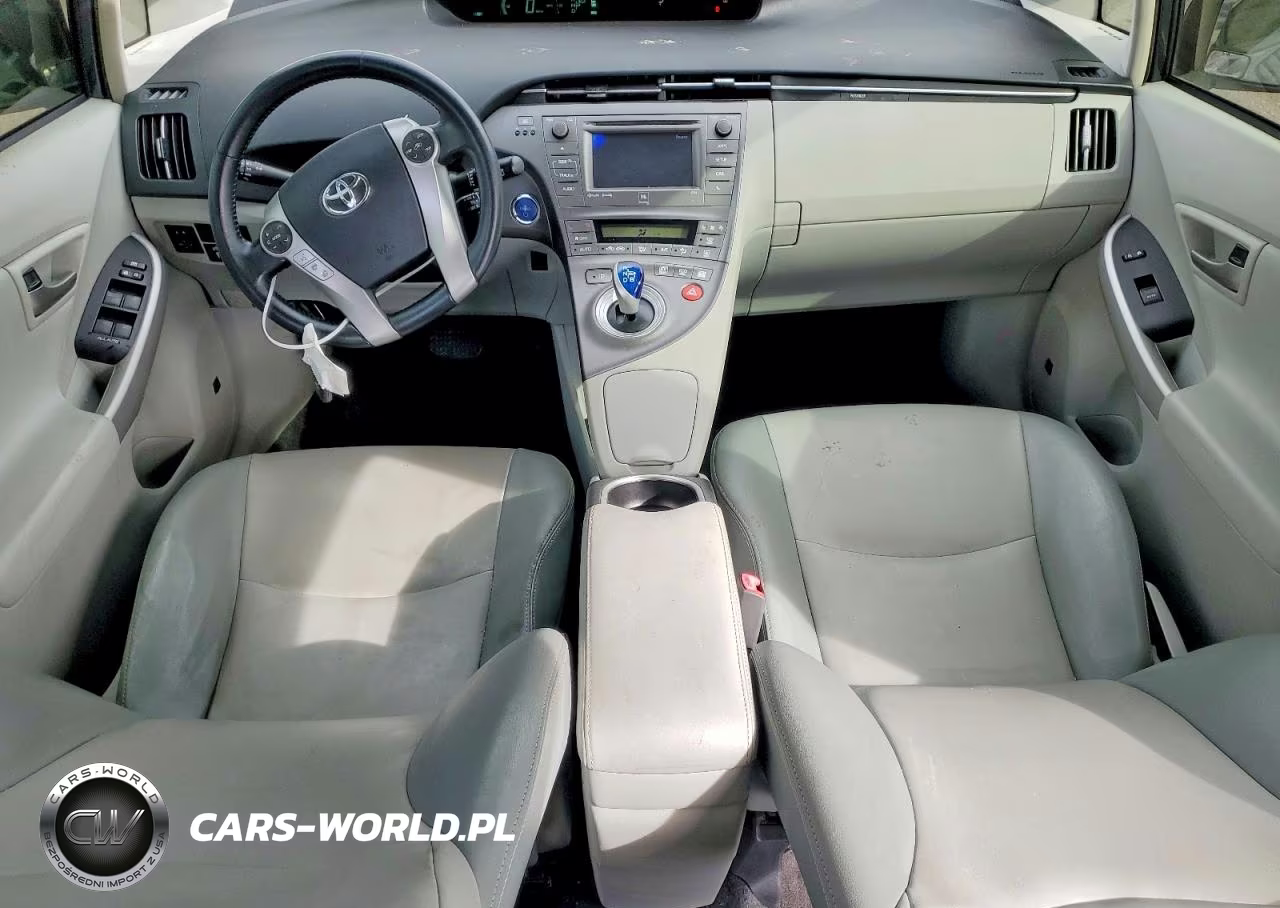 2013 Toyota Prius VIN:JTDKN3DU7D5564696 - 8