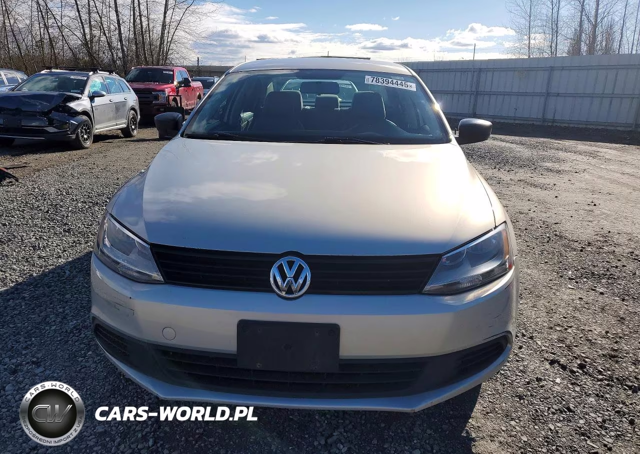 2011 Volkswagen Jetta Base VIN:3VW2K7AJ3BM381391 - 5