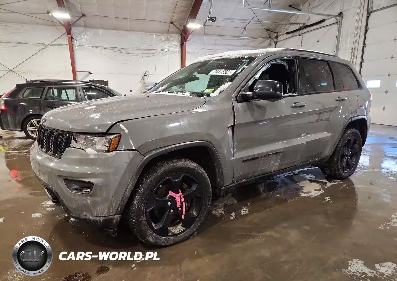 2020 Jeep Grand Cherokee Laredo