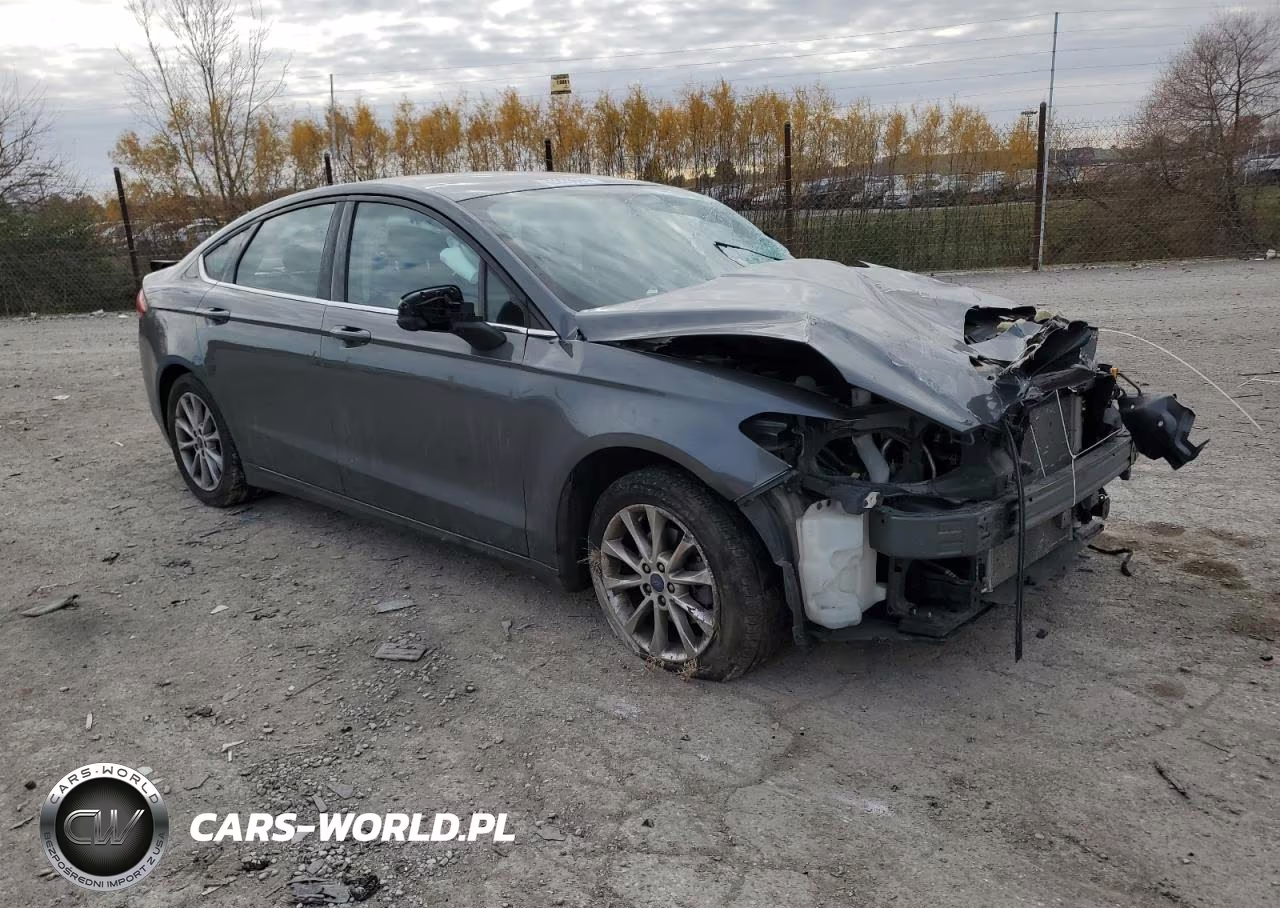 2017 Ford Fusion Se VIN:3FA6P0H78HR358214 - 4