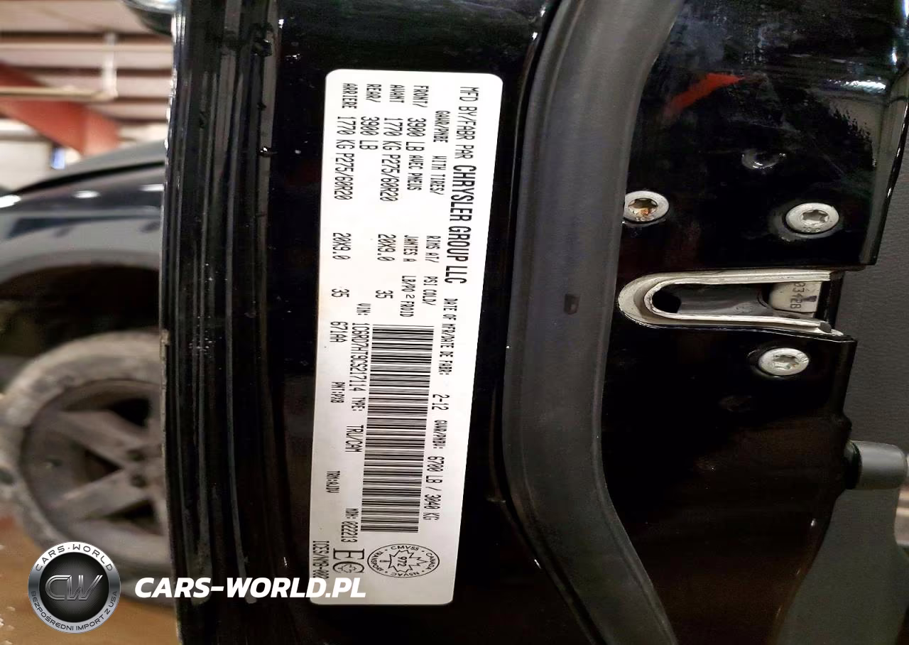 2012 Dodge Ram 1500 Sport VIN:1C6RD7HT9CS217114 - 13